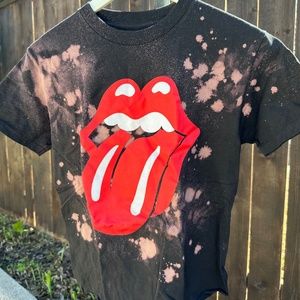 custom dyed Rolling Stones band tee shirt cropped